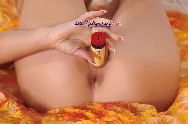 humm et l dans cette position je sent bien mon jouet !!